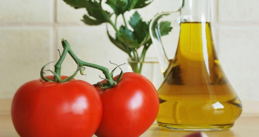 Cà chua và olive